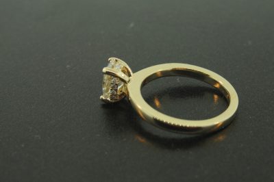 Yellow gold engagement ring with diamonds. By Marcus Ó Broin Jewellery, Kelowna, BC